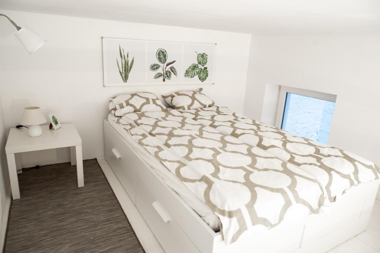 N28 Studio Apartment In Andrassy Boulevard. Budapest Bagian luar foto